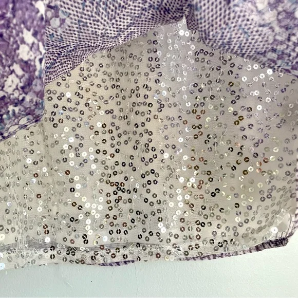 Jennifer Lopez Mosaic Sequined Cold Shoulder Blouse Women’s Small Purple - Picture 7 of 9